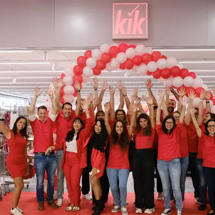 V roku 2022 sa spustí vernostný program myKiK, zároveň sa otvoria prvé predajne v Španielsku a Portugalsku a spustí sa internetový obchod v Rakúsku